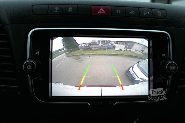 Vans ar augstu jumtu IVECO Daily35-180 HiMatik Maxi Klima Navi Kamera