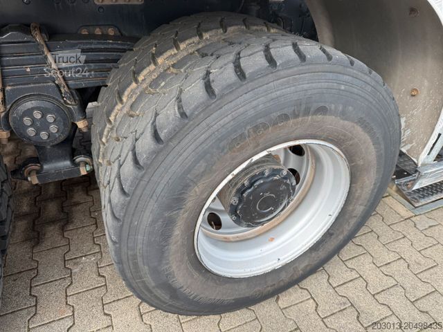 Camión volquete MAN TGS 32.470 8x4 Muldenkipper Schmitz elekt. Plane