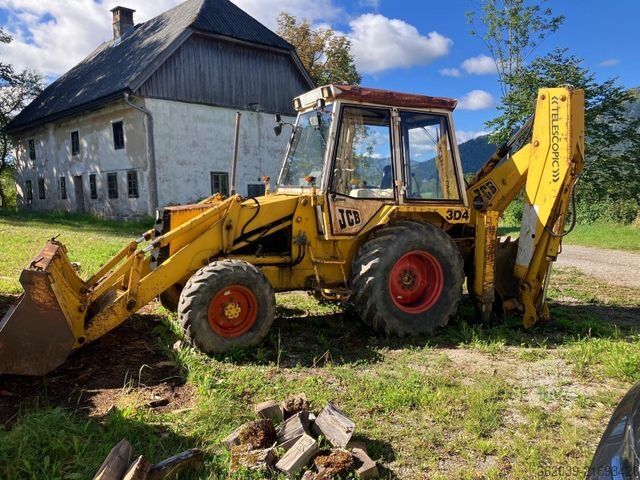 Escavatore gommato JCB Cx 3