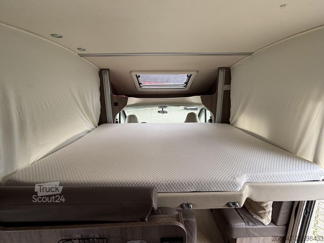 Półzintegrowany kamper BÜRSTNER Ixeo Time IT 590 *Heckbad*Hubbett*