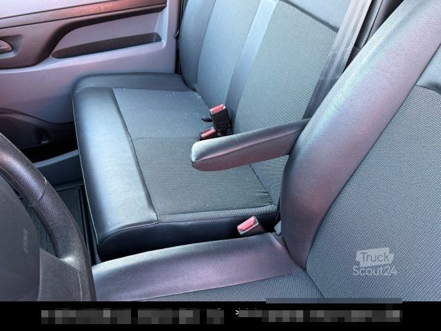 Kastenwagen PEUGEOT Expert 2.0 Automatik L2 Standard 2 Schiebetüren