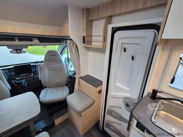 Camper semintegrato CHAUSSON S697 First Line *Markise*Solar*Fahrradträger
