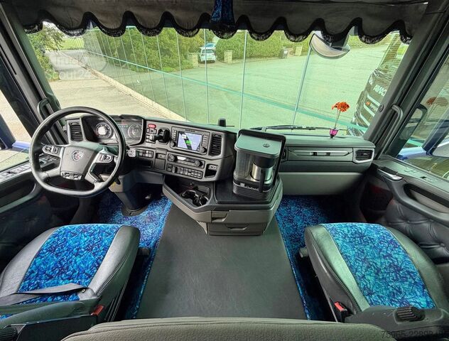 Standardní tahač SCANIA R450 LOW ROOF RETARDER FULL AIR RETARDER TOP CON