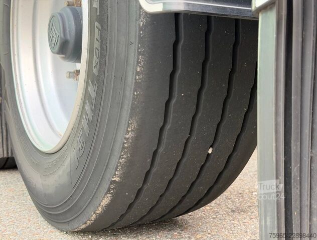 Wissellaadbak oplegger D-TEC PORTMASTER VCC-01 FRONT + BACK SLIDER 20, 30, 40