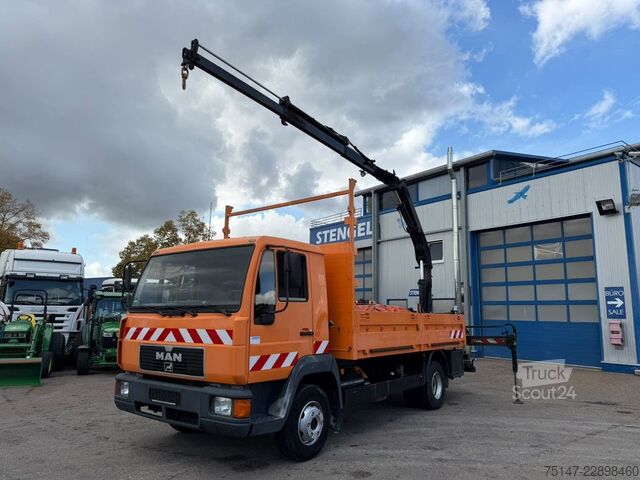 Pick-up panelvan MAN L2000 8.153 Heckkran 7,13m Sperre 2xAHK grüne Pl