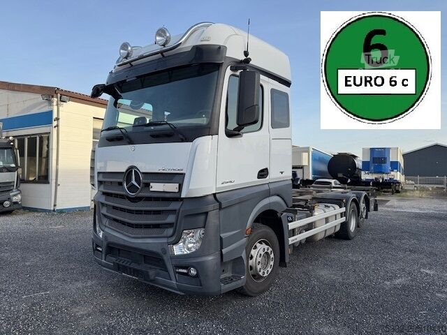 Truck swap chassis Mercedes-Benz Actros 2540 6x2 Fahrschule BIG 105Tkm