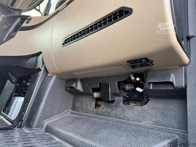 Truck swap chassis Mercedes-Benz Actros 2540 6x2 Fahrschule BIG 105Tkm