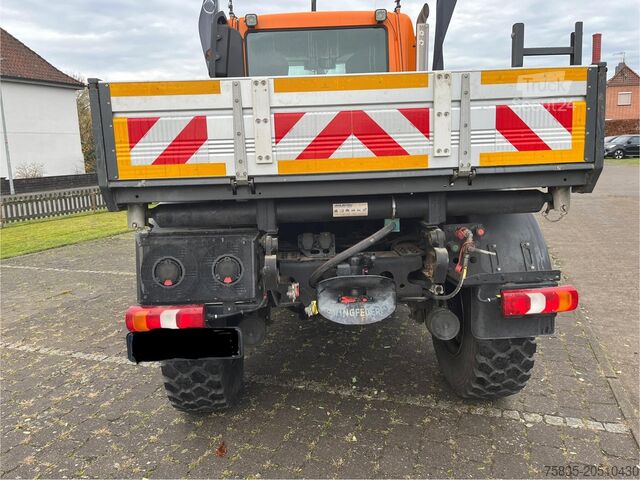 Unimog Mercedes-Benz Unimog U427