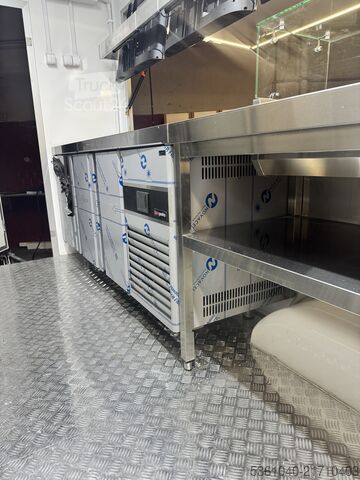 Verkaufsanhänger Foodtruck Verkaufsanhänger Professioneller Imbisswagen XXL