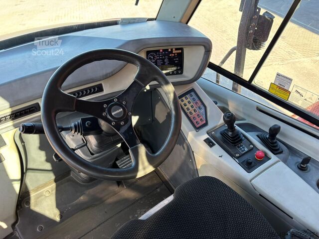  Doosan DA 30 6x6