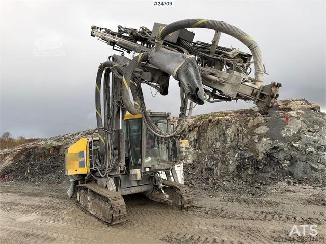 Foreuse à terre Epiroc Smartroc T40-11 Drilling rig
