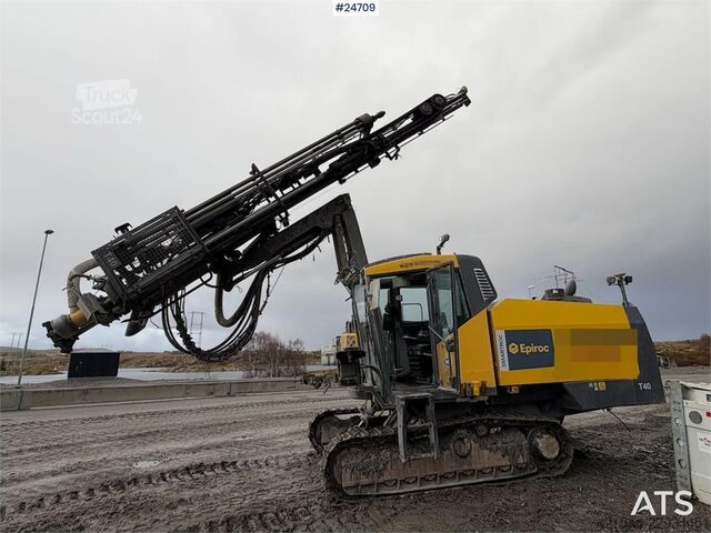 Foreuse à terre Epiroc Smartroc T40-11 Drilling rig