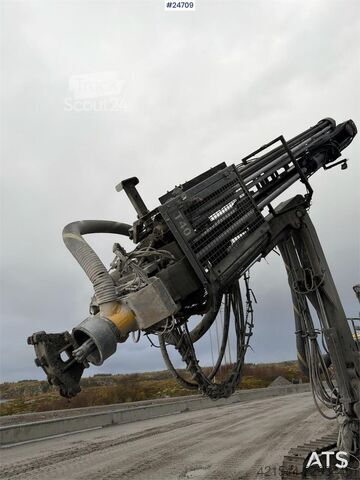 Foreuse à terre Epiroc Smartroc T40-11 Drilling rig