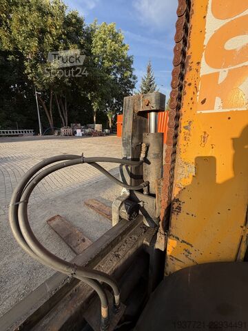 контейнерний штабелер Svetruck 1260-30