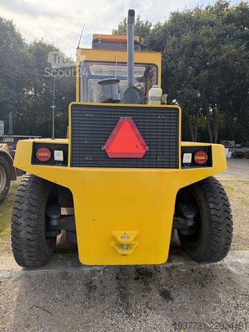 контейнерний штабелер Svetruck 1260-30