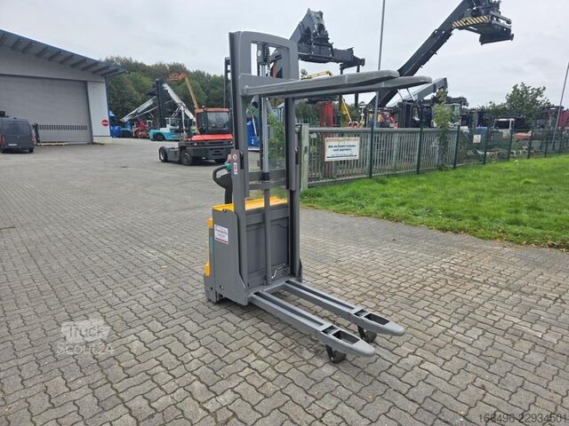 Carrello elevatore Jungheinrich EJD120Li