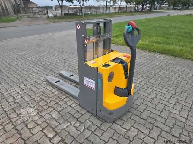 Carrello elevatore Jungheinrich EJD120Li