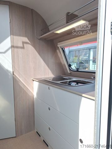 Karavan BÜRSTNER Premio Plus 410 TS SAT/ TV / Markise