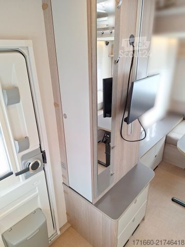 Karavan BÜRSTNER Premio Plus 410 TS SAT/ TV / Markise