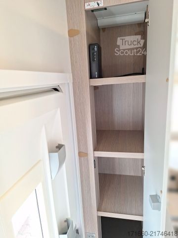 Karavan BÜRSTNER Premio Plus 410 TS SAT/ TV / Markise