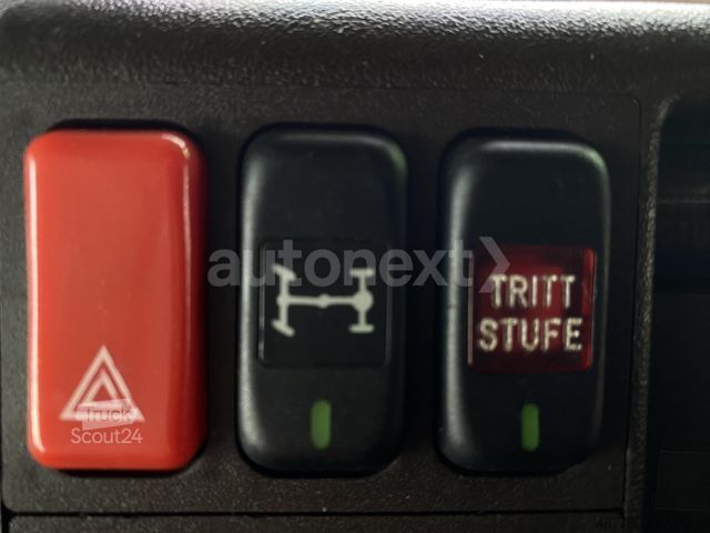 Egyéb MERCEDES-BENZ T2 711D *Behörde/ Camper* ORIGINAL 34.050 KM