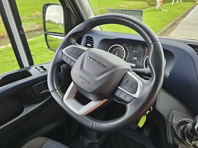 Suitcase IVECO DAILY 35 S ac automaat EURO6