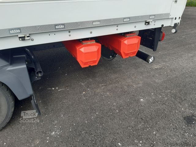 Plachtová dodávka MERCEDES-BENZ Atego 818L Euro6 Plane LBW AHK 3Sitze