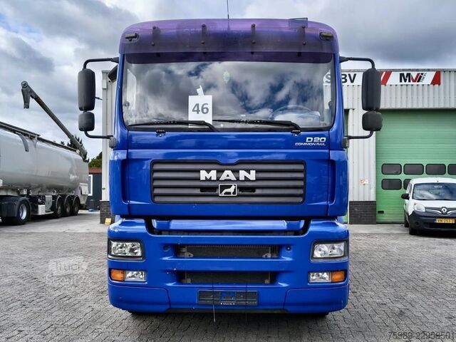 Valigia MAN TGA 26.430 6x2  695145 km original, RETARDER Go...
