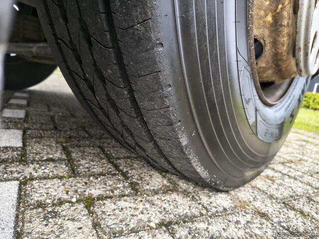 Valigia MAN TGA 26.430 6x2  695145 km original, RETARDER Go...