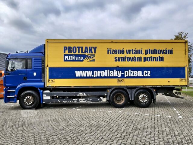 Valigia MAN TGA 26.430 6x2  695145 km original, RETARDER Go...