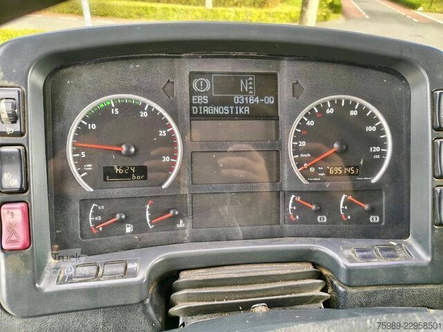 Valigia MAN TGA 26.430 6x2  695145 km original, RETARDER Go...