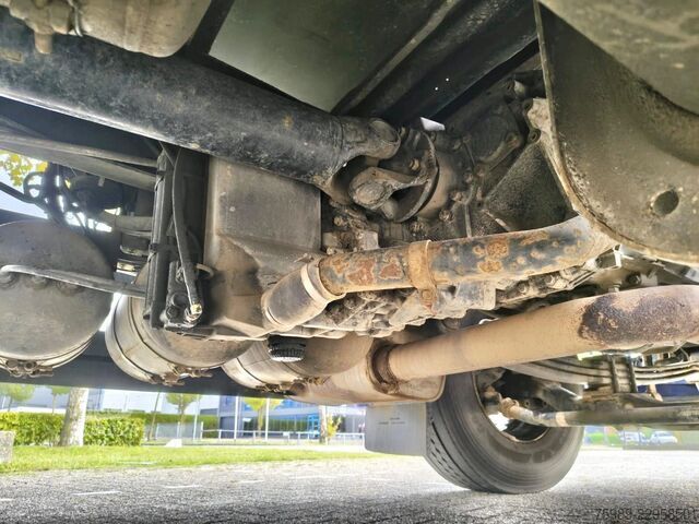 Valigia MAN TGA 26.430 6x2  695145 km original, RETARDER Go...