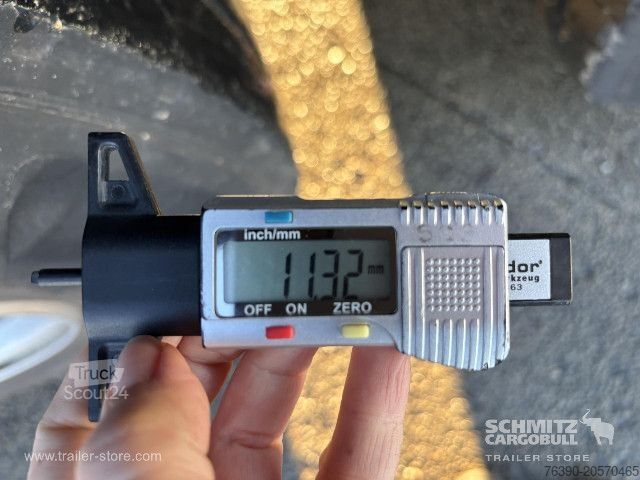 Atvira puspriekabė su tentu Schmitz Cargobull Semitrailer Curtainsider Standard