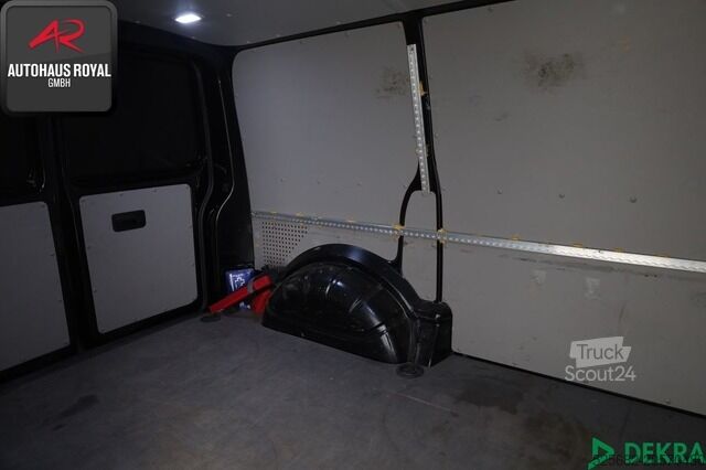 Slēgtais furgons Volkswagen T6 Transporter 2.0 TDI KASTEN NAVI,KLIMA,ACC,AHK