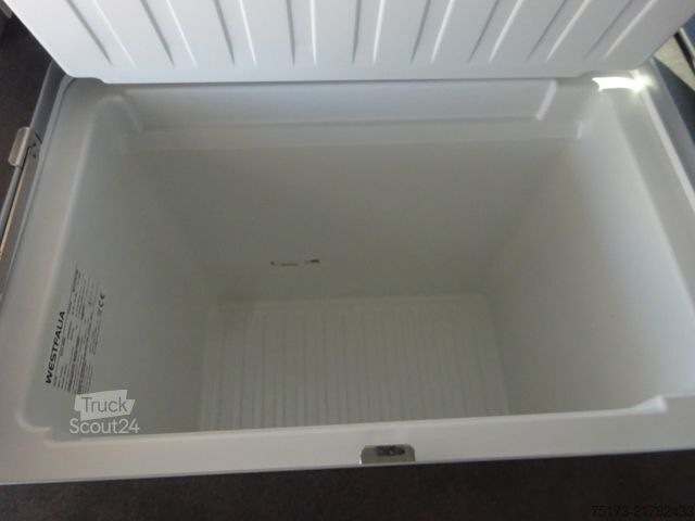 Τροχόσπιτο αυτοκινούμενο FORD Nugget Plus 150PS Autm. Navi AHK Park-Assist ACC