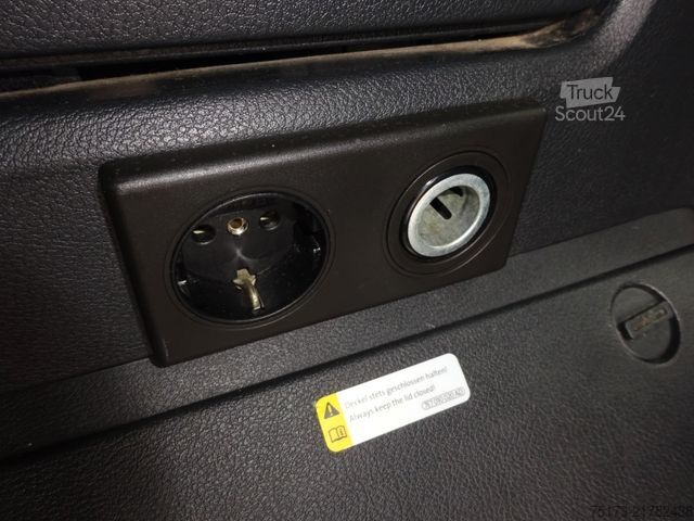 Τροχόσπιτο αυτοκινούμενο VOLKSWAGEN California T6.1 DSG 150PS Beach Markise ParkAssi