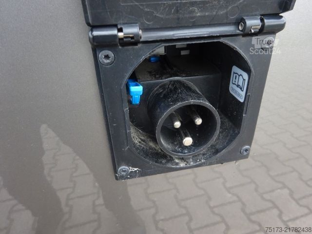 Τροχόσπιτο αυτοκινούμενο VOLKSWAGEN California T6.1 DSG 150PS Beach Markise ParkAssi