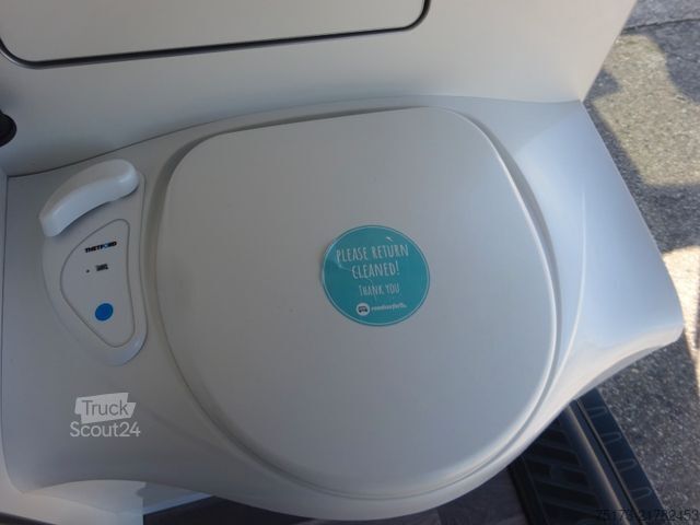 Kamper kombi FORD Nugget Plus 150PS Autm. Kamera Navi AHK ACC