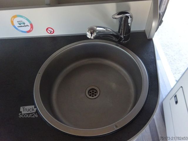 Kamper kombi FORD Nugget Plus 150PS Autm. Kamera Navi AHK ACC