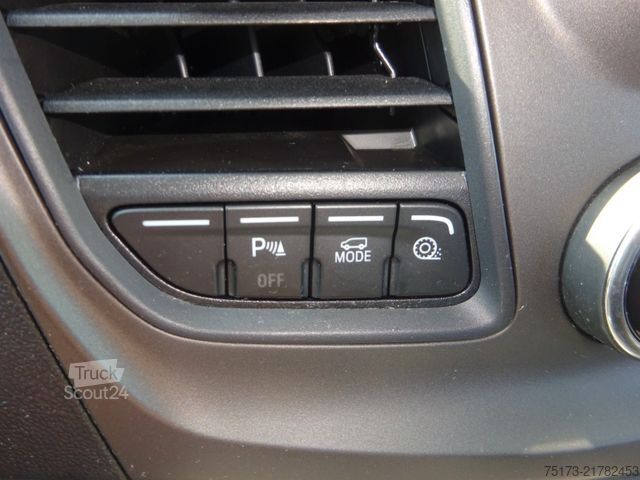 Kamper kombi FORD Nugget Plus 150PS Autm. Kamera Navi AHK ACC
