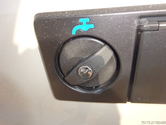 Τροχόσπιτο αυτοκινούμενο VOLKSWAGEN California T6.1 DSG 150PS Ocean ACC elek. Dach