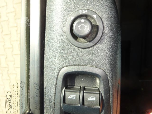 Τροχόσπιτο αυτοκινούμενο FORD Nugget Plus 150PS Autm. Navi AHK Markise