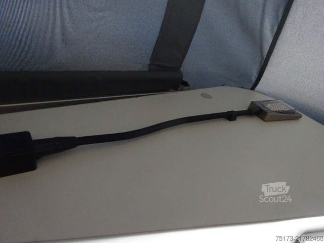 Τροχόσπιτο αυτοκινούμενο FORD Nugget 170PS Autm. Markise AHK ACC ParkAssist