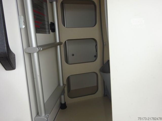 Τροχόσπιτο αυτοκινούμενο FORD Nugget 185PS Aut. Aufstelldach Xenon ParkAssist