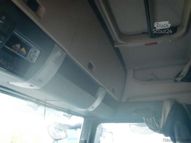 Standard SZM MAN TGX 18.470 4x4 H BL Pritarder