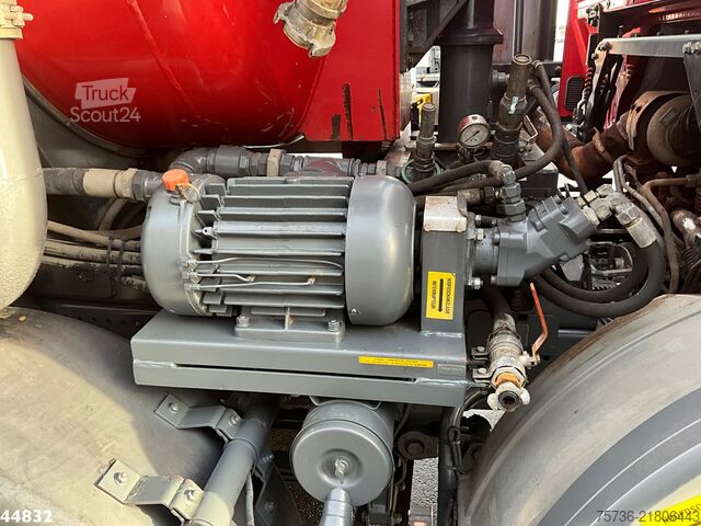 Відсмоктувач Mercedes-Benz Actros 4141 8x4 Kroll Saug/Spul aufbau