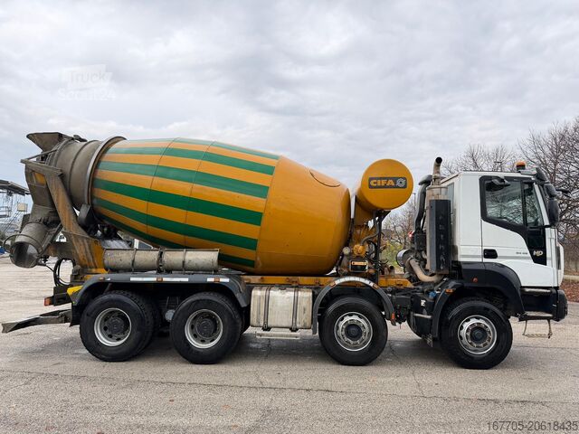 Concrete mixer truck Astra HD9 84.48