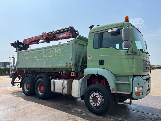 Kipper met kraan MAN TGA 26.480 6x4 tipper + HMF crane