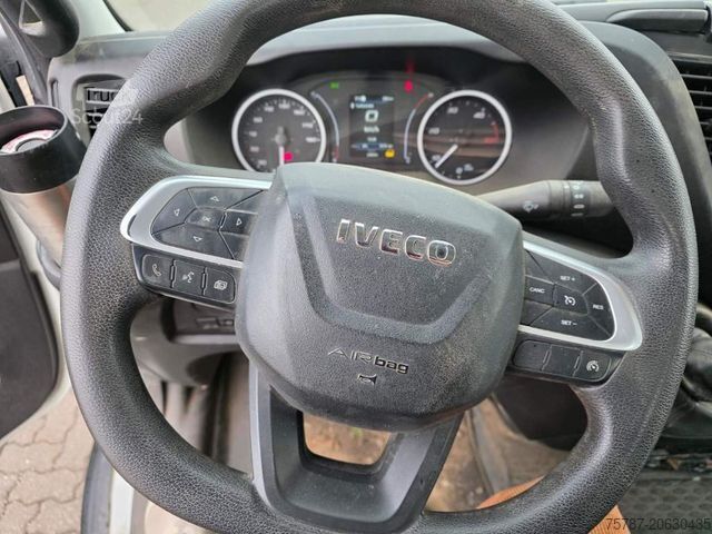 Driezijdige kipper bestelwagen IVECO 70C18 3-Seiten-Kipper, AHK, Klima