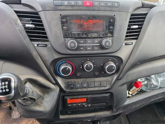 Driezijdige kipper bestelwagen IVECO 70C18 3-Seiten-Kipper, AHK, Klima